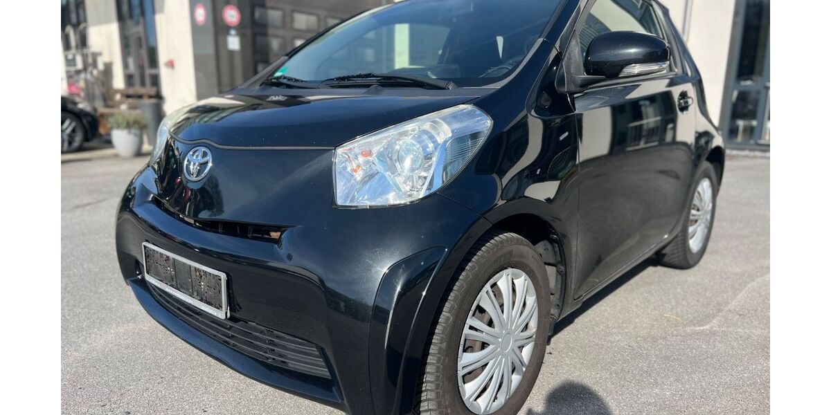 Toyota IQ 152.000 km 5.499 &euro; Wuppertal 42111