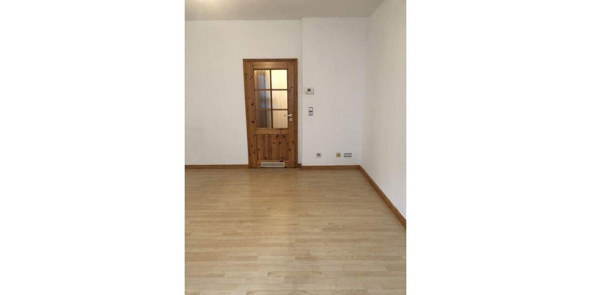 Etagenwohnung Witten Mitte - 2 Zimmer, 65 m&sup2;, 500&euro; | Angebot:25645509