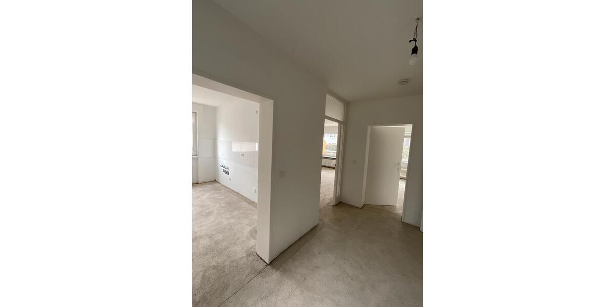 3 Nettokaltmieten frei! Erdgeschosswohnung mit Balkon in Walsum.. 3 zimmer