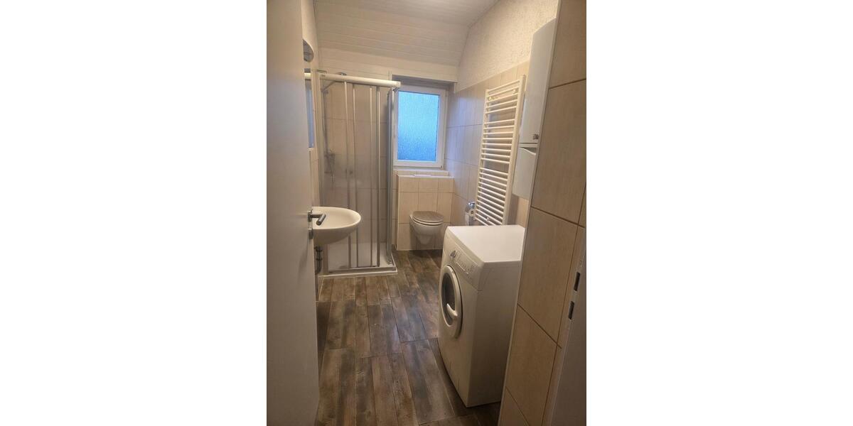 frisch renovierte Wohnung Bochum-Riemke, WG geeignet inkl. Küche 2 zimmer