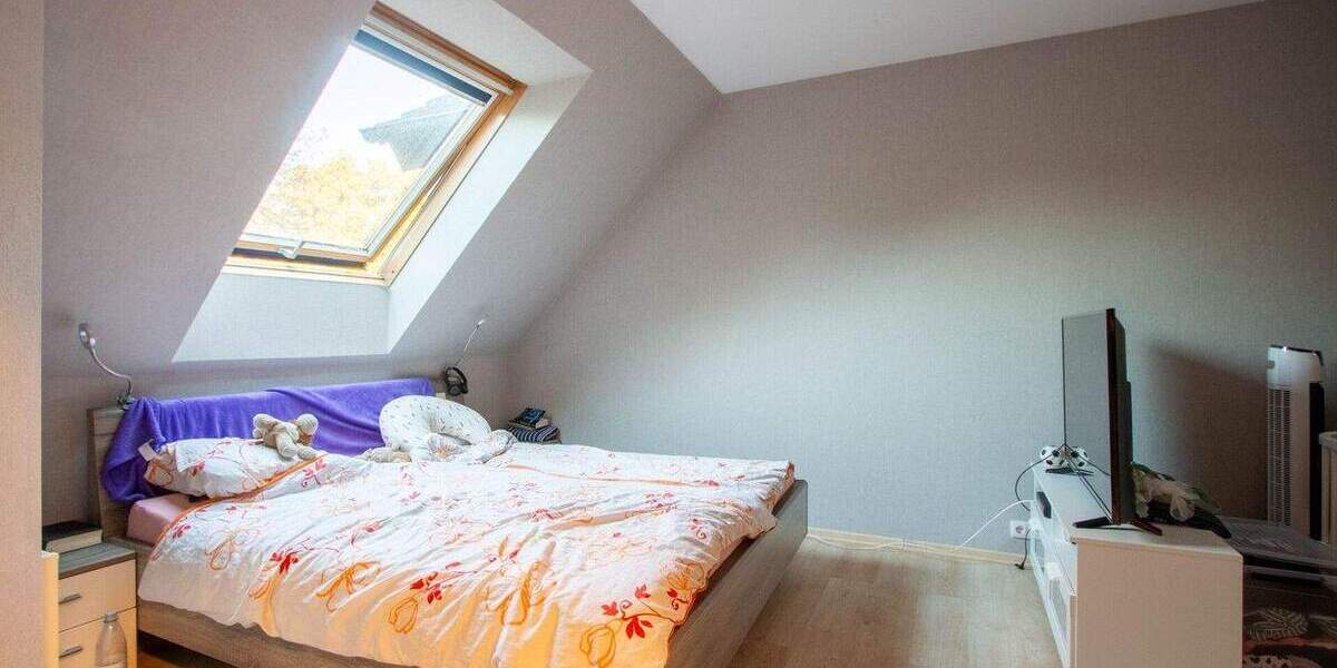 Reihenmittelhaus Bottrop Eigen - 4 Zimmer, 142 m&sup2;, 439.000&euro; | Angebot:25475459