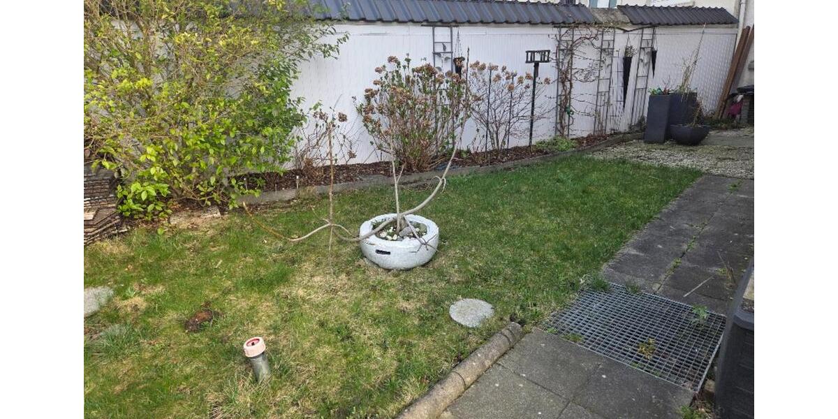 Erdgeschoßwohnung Wuppertal Lichtenplatz - 3 Zimmer, 74 m&sup2;, 703&euro; | Angebot:25559005