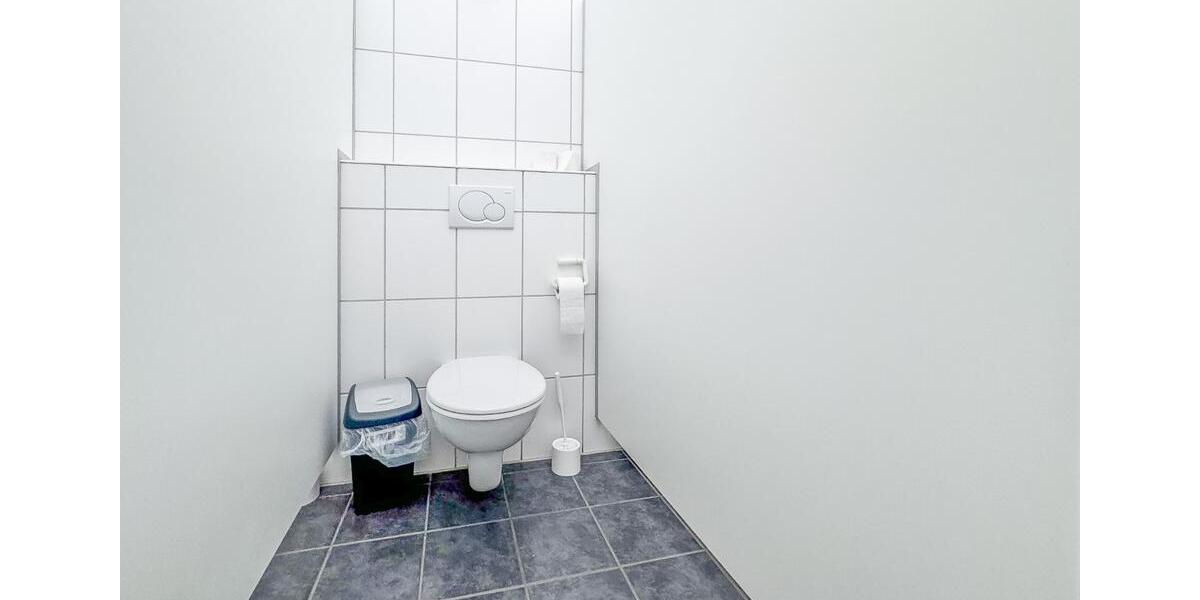 BÜRO – 270 m² – 7 BÜROS – 2 BESPRECHUNGSRÄUME – KÜCHE – LASTENAUFZUG – STELLPLÄTZE – TOP AUFGETEILT! zimmer