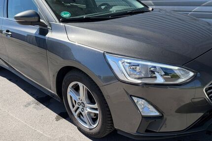 Ford Focus 87.522 km 11.500 &euro; Wuppertal 42285