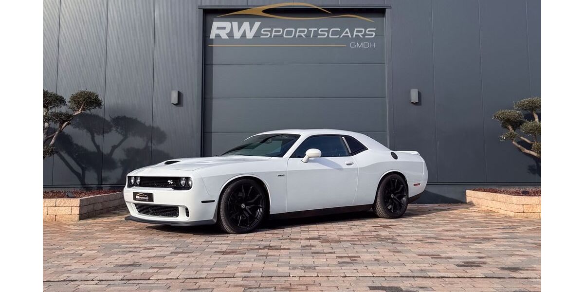 Dodge Challenger 73.000 km 32.900 &euro; Olfen 59399