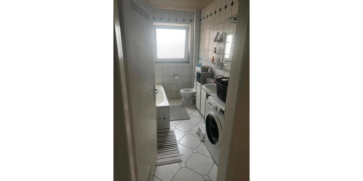 Etagenwohnung Wuppertal Barmen - 3 Zimmer, 80 m&sup2;, 560&euro; | Angebot:26381643