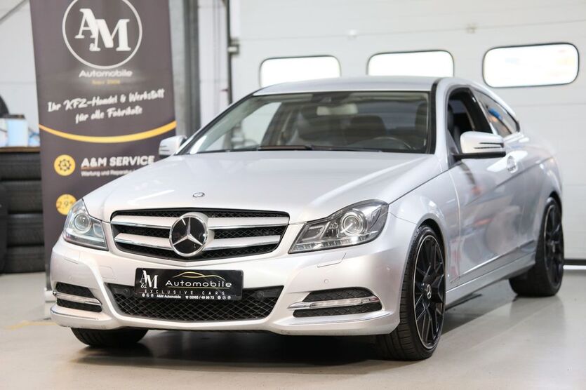 Mercedes-Benz C 250 144.000 km 11.499 € Duisburg 47228