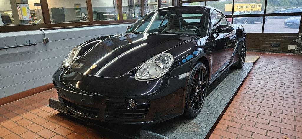 Porsche Cayman 77.870 km 33.500 € Marl 45770