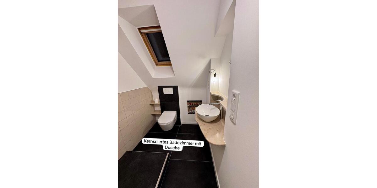 stilvolle Dachgeschosswohnung mit Garten in Neviges Velbert 2 zimmer