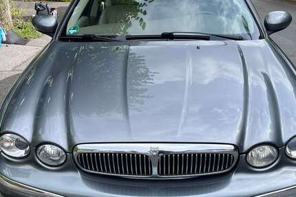 Jaguar X-Type 179.000 km 4.999 &euro; Wuppertal Beyenburg 42399