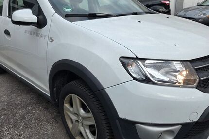 Dacia Sandero 54.330 km 5.650 &euro; Gelsenkirchen 45884