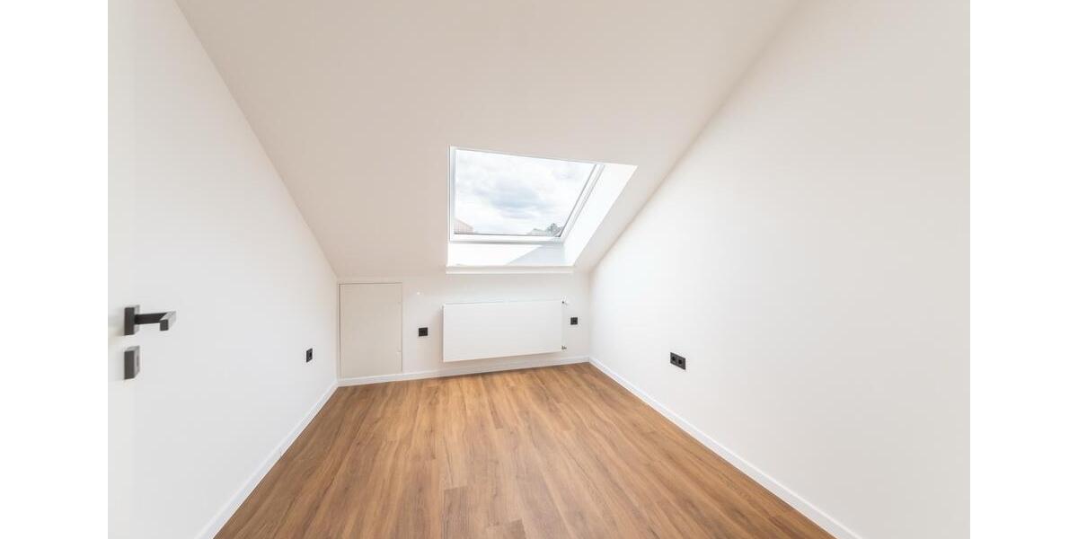 Dachgeschoßwohnung Mülheim an der Ruhr Dümpten - 3 Zimmer, 76 m&sup2;, 265.000&euro; | Angebot:27115001
