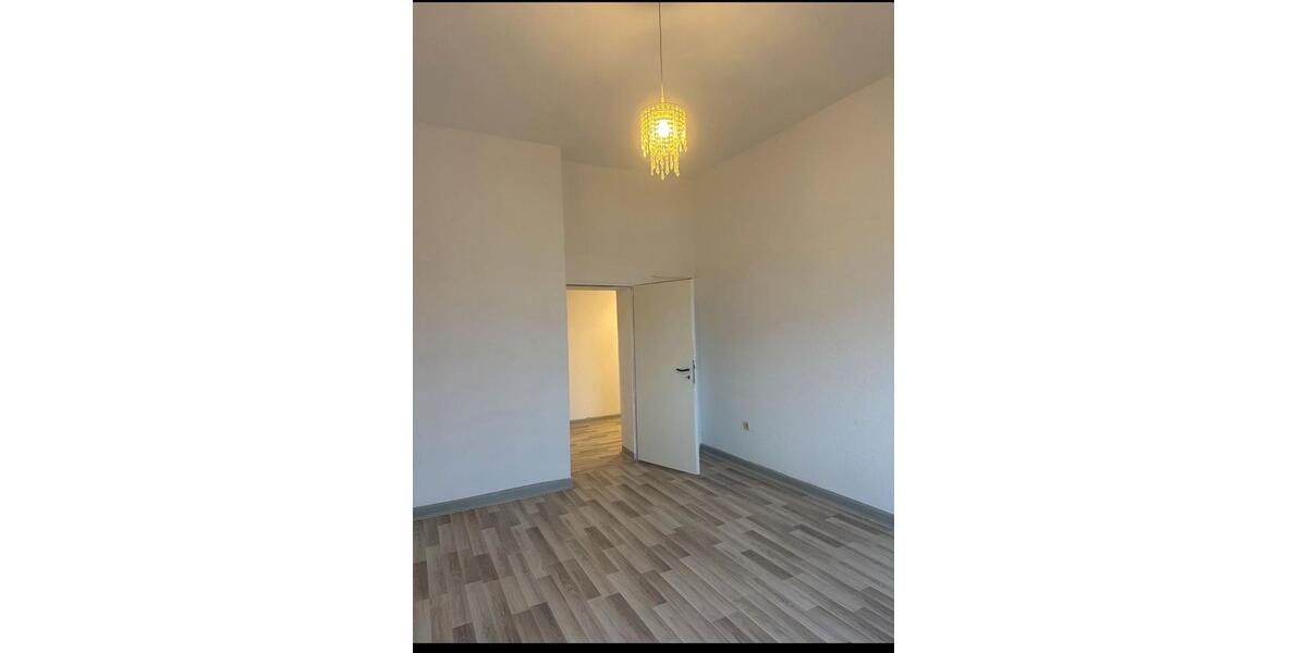 Wohnung in Duisburg zu vermieten-Teilw. Saniert ! 3 zimmer