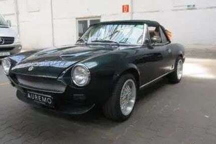 Fiat 124 Spider