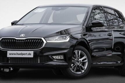 Skoda Fabia 8.271 km 23.997 &euro; Dortmund 44269