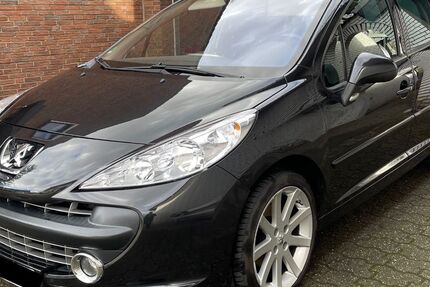 Peugeot 207 179.000 km 1.550 &euro; Duisburg 47239