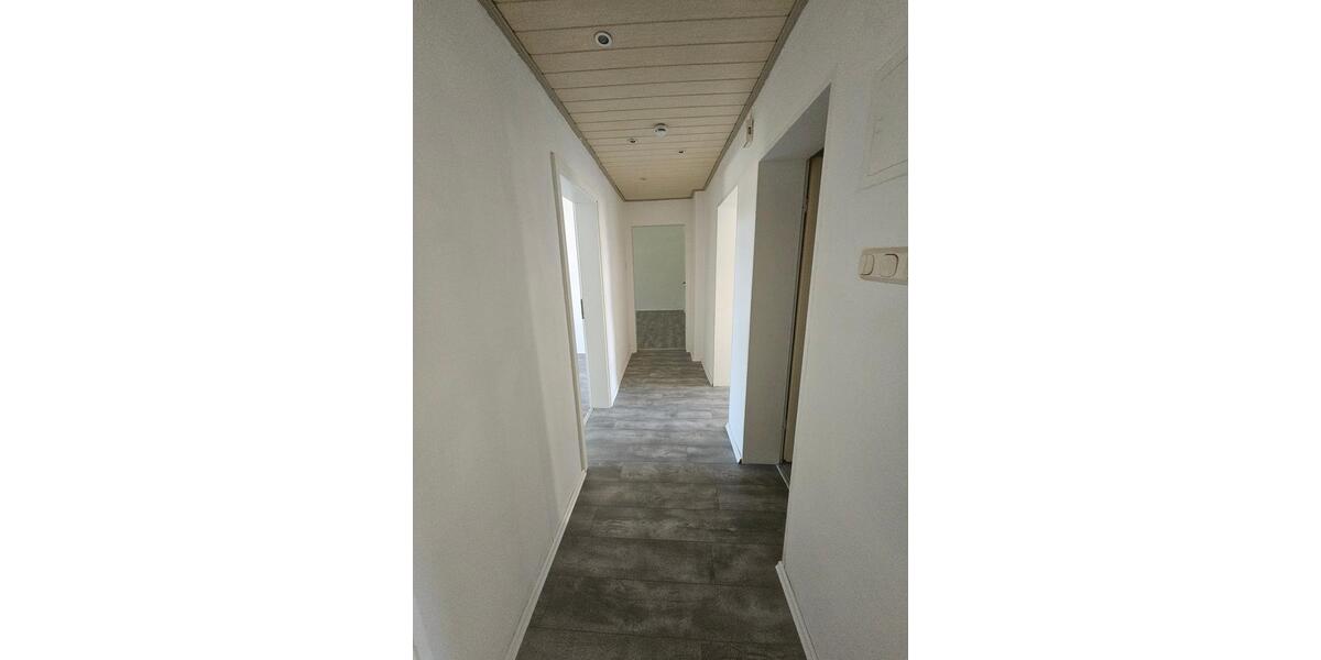 Etagenwohnung Herne - 3 Zimmer, 81 m&sup2;, 600&euro; | Angebot:26716205