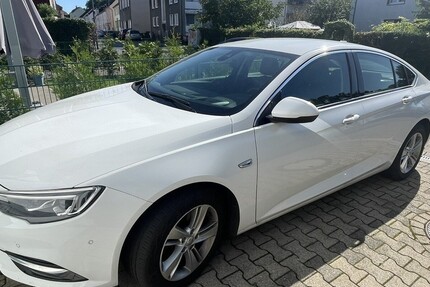 Opel Insignia 159.900 km 16.800 € Dortmund 44135