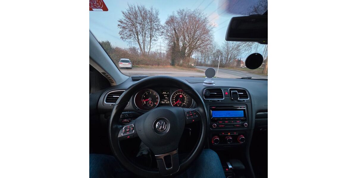 VW Golf 225.000 km 4.800 &euro; Dortmund 44357