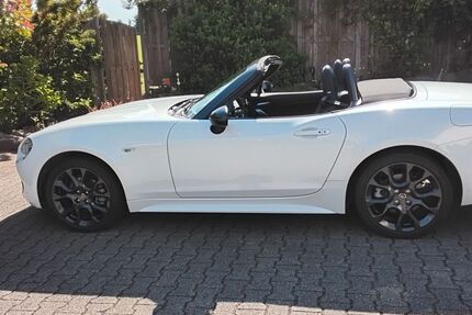 Fiat 124 Spider 25.500 km 20.000 &euro; Essen 45289