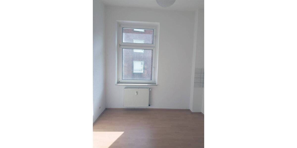 Etagenwohnung Gelsenkirchen Altstadt - 2 Zimmer, 67 m&sup2;, 390&euro; | Angebot:26826658