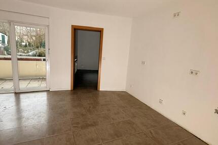 Großzügige 2 Zimmer Wohnung mit Wohnküche & Balkon 2 zimmer