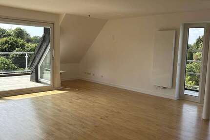 Wohnung Dortmund Hombruch - 3 Zimmer, 109 m&sup2;, 1.300&euro; | Angebot:27151036