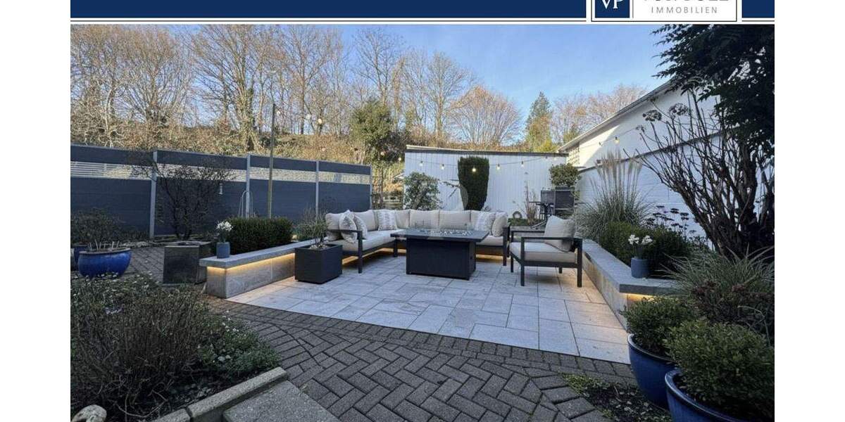 Großzügiges Zweifamilienhaus für gemeinsames Wohnen und Entfalten 8 zimmer