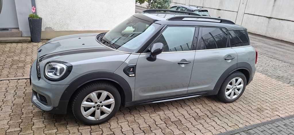 Mini Countryman S (Cooper) 48.000 km 26.999 &euro; Essen 45139