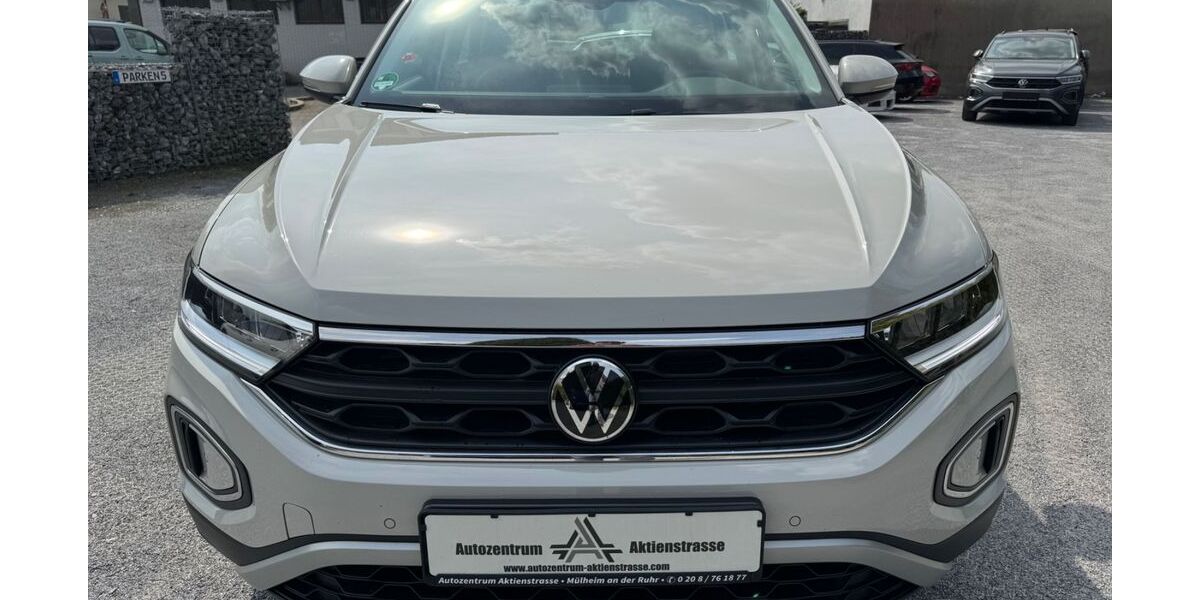 VW T-Roc 97.000 km 15.999 &euro; Mülheim / Ruhr 45473