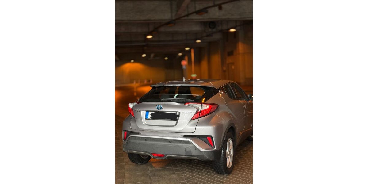 Toyota C-HR 126.000 km 18.000 &euro; Essen 45329