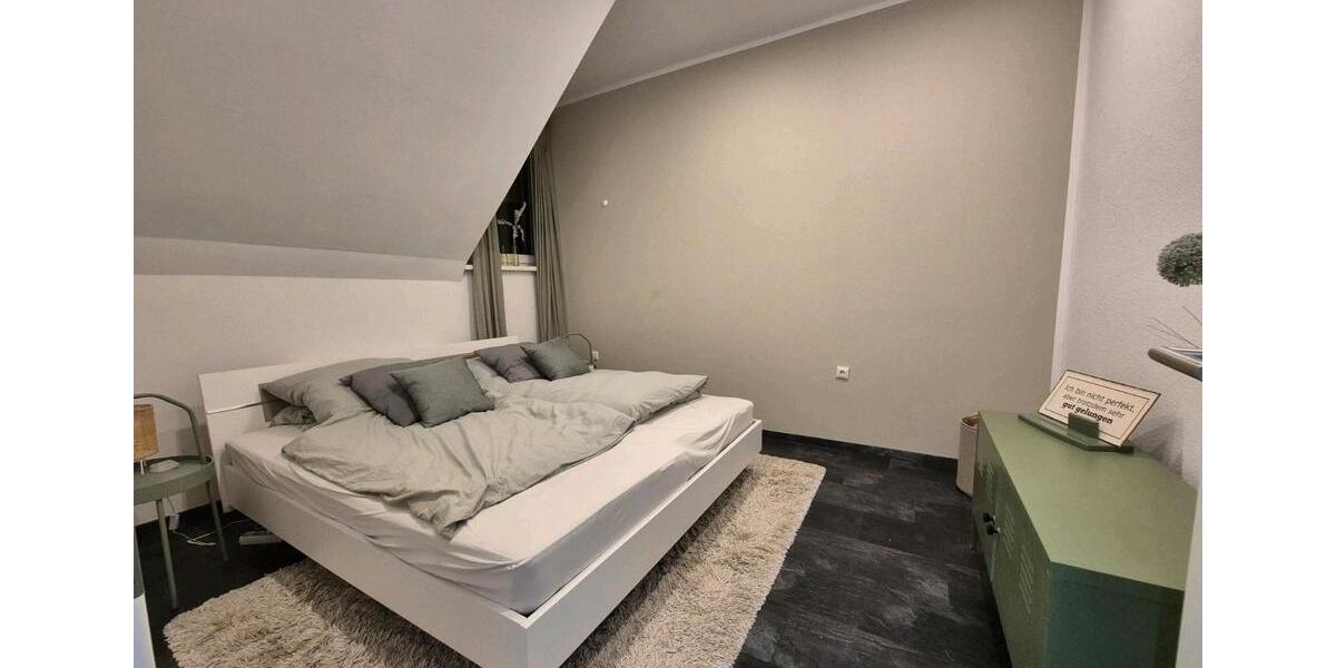 Doppelhaushälfte Oberhausen Alsfeld - 4 Zimmer, 100 m&sup2;, 1.700&euro; | Angebot:26329605