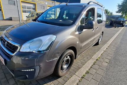 Peugeot Partner 92.400 km 6.990 &euro; Dortmund 44339