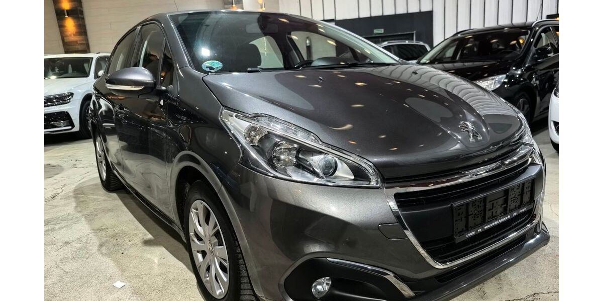 Peugeot 208 76.080 km 8.000 &euro; Voerde 46562