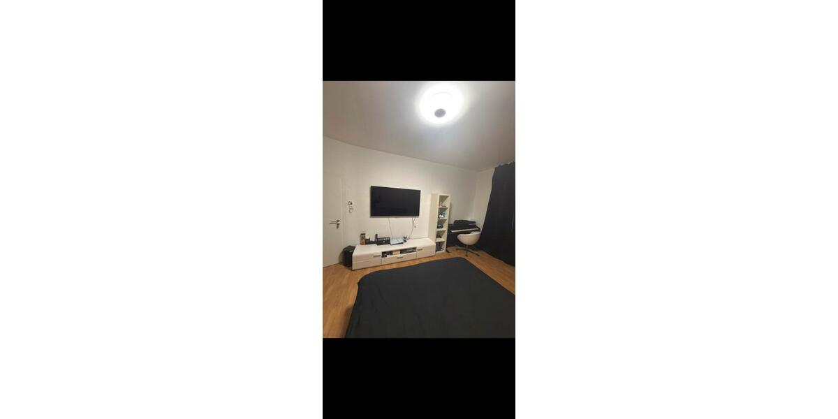 Etagenwohnung Duisburg Duisburg-Mitte - 1 Zimmer, 18 m&sup2;, 500&euro; | Angebot:26356804