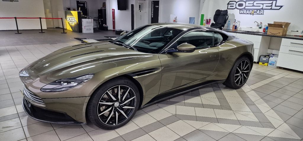 Aston Martin DB11 73.650 km 111.500 &euro; Wuppertal 42287