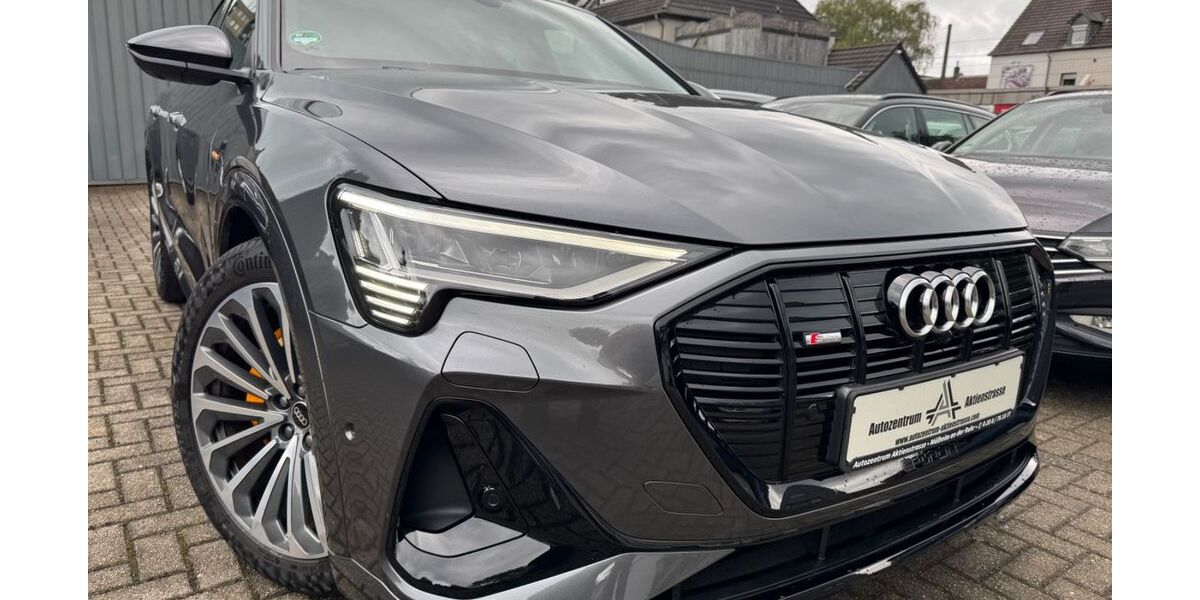 Audi e-tron 54.000 km 32.780 &euro; Mülheim / Ruhr 45473