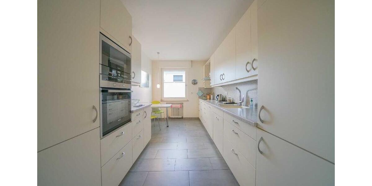 Erdgeschoßwohnung Ratingen - 3 Zimmer, 110 m&sup2;, 1.485&euro; | Angebot:26088479