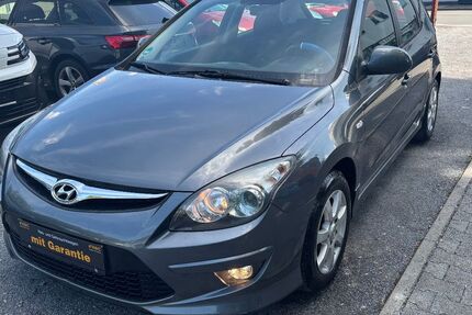 Hyundai i30 143.538 km 4.999 &euro; Dortmund 44143