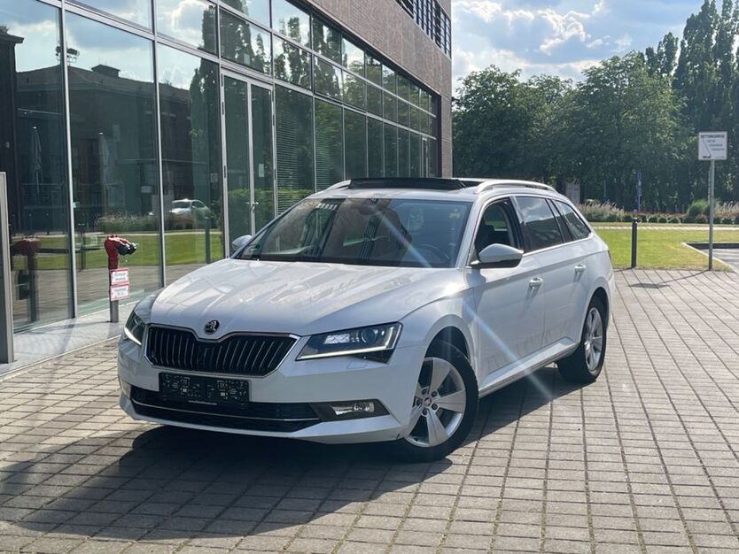 Skoda Superb 119.000 km 19.150 € Gelsenkirchen 45899
