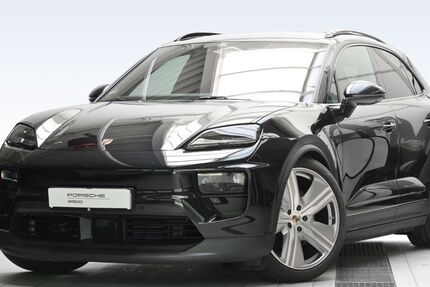 Porsche Macan 9.900 km 98.600 &euro; Wuppertal 42279
