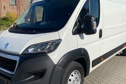Peugeot Boxer 177.136 km 14.400 &euro; Essen 45326