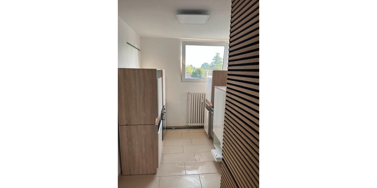 Dachgeschoßwohnung Duisburg Essenberg - 3 Zimmer, 68 m&sup2;, 578&euro; | Angebot:26381612