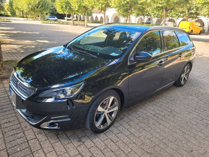 Peugeot 308 133.600 km 5.700 € Mülheim 45470
